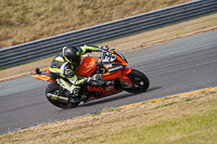 anglesey-no-limits-trackday;anglesey-photographs;anglesey-trackday-photographs;enduro-digital-images;event-digital-images;eventdigitalimages;no-limits-trackdays;peter-wileman-photography;racing-digital-images;trac-mon;trackday-digital-images;trackday-photos;ty-croes
